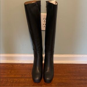 Pre-Owned Renatta Chocolate Brown leather platform boots